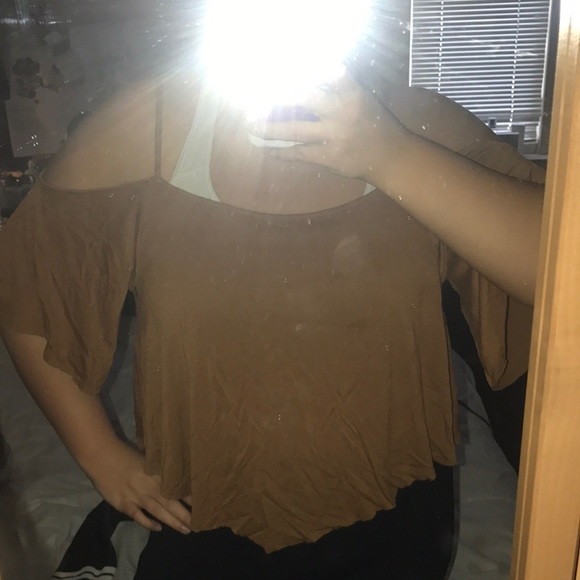 American Eagle Soft and Sexy off the shoulder - Picture 4 of 4